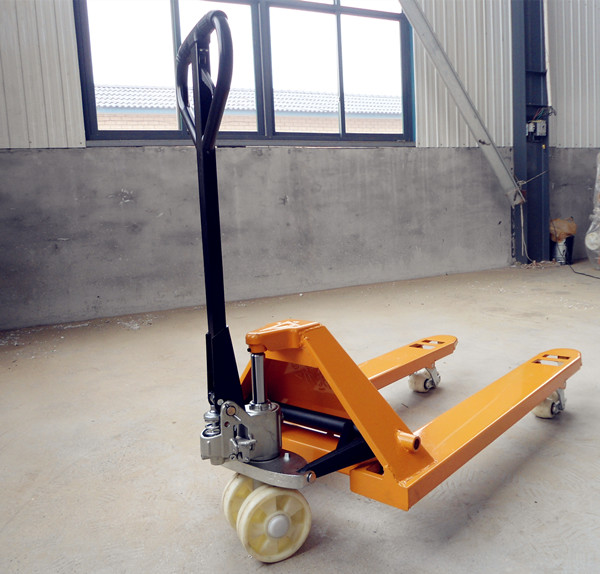 地牛廠家展示3T地牛產(chǎn)品--河北東圣吊索具制造有限公司--小型攪拌機(jī)|石材夾具|液壓堆高車|手動叉車 地牛廠家展示3T地牛產(chǎn)品--河北東圣吊索具制造有限公司--小型攪拌機(jī)|石材夾具|液壓堆高車|手動叉車