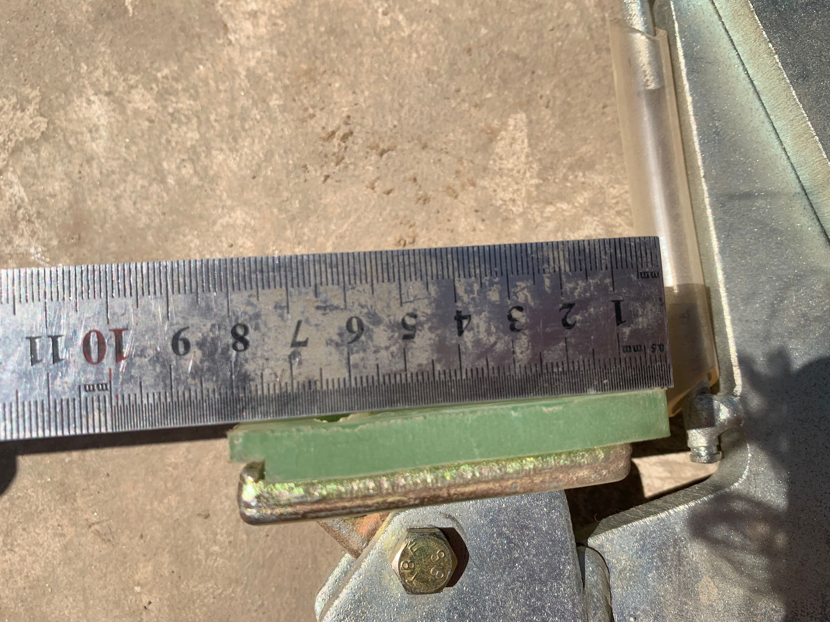 石材用吊夾具夾皮寬度圖片細(xì)節(jié)尺寸--河北東圣吊索具制造有限公司--石材夾具|小型攪拌機(jī)|液壓堆高車|手動叉車