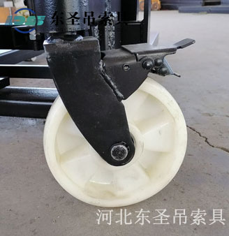 1噸液壓堆高車(chē)可剎車(chē)后輪--河北東圣吊索具制造有限公司 1噸液壓堆高車(chē)可剎車(chē)后輪--河北東圣吊索具制造有限公司